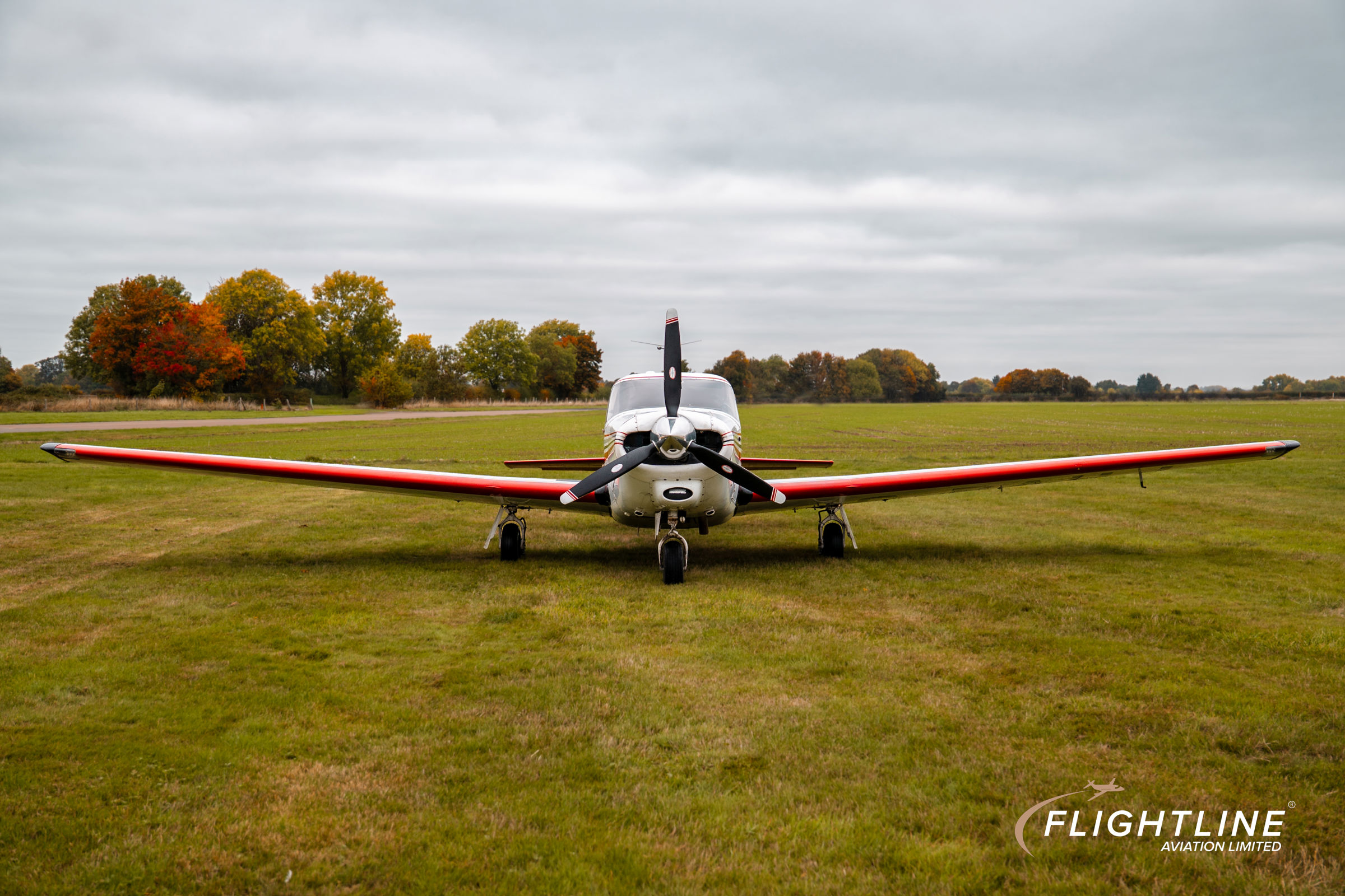 1960 Piper PA-24-250 Comanche - Exterior