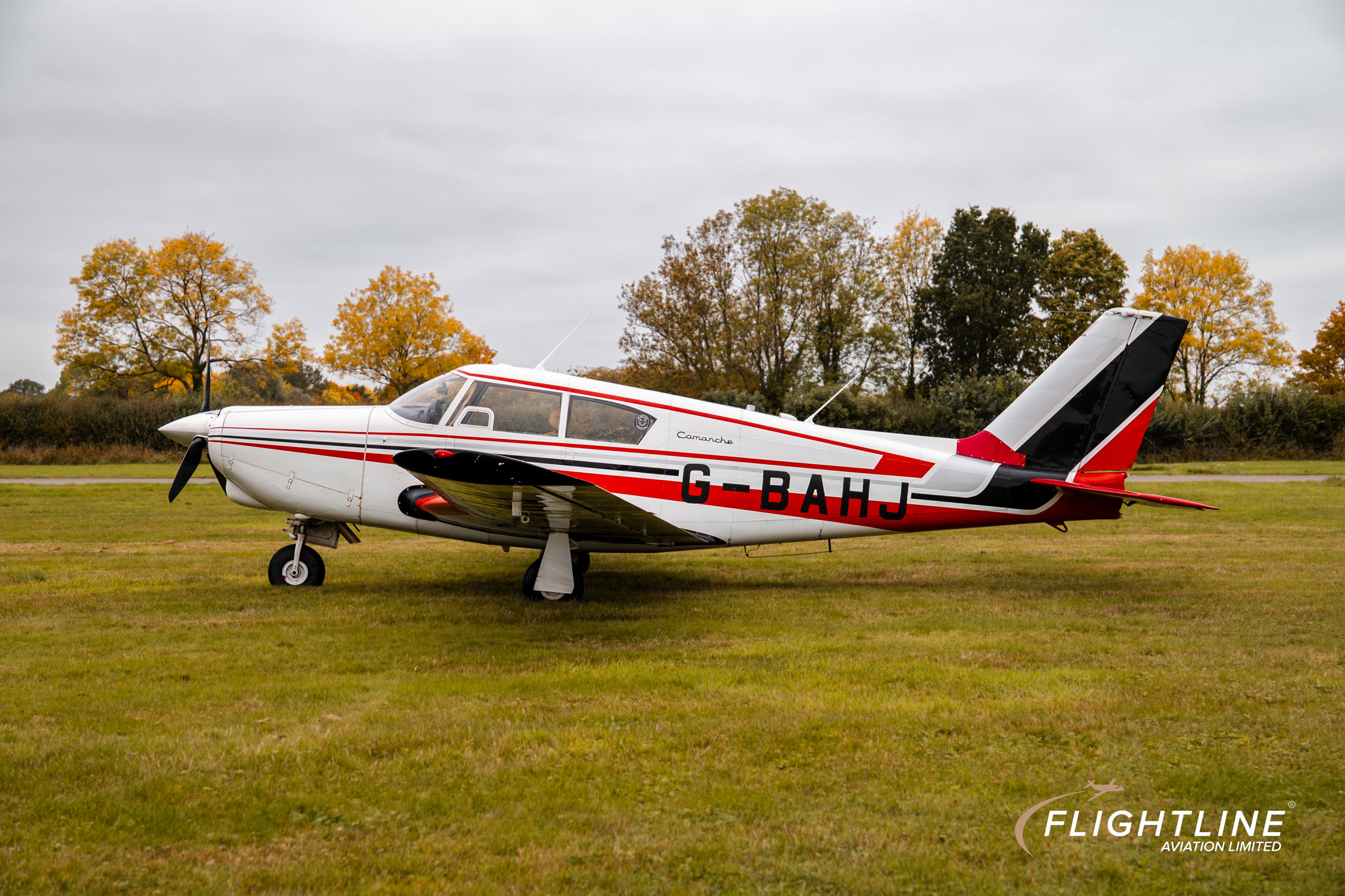 1960 Piper PA-24-250 Comanche - Exterior