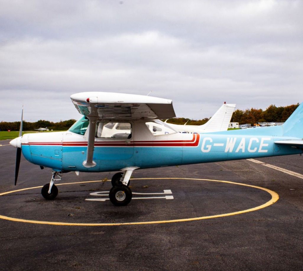1986 Cessna 152 - Exterior