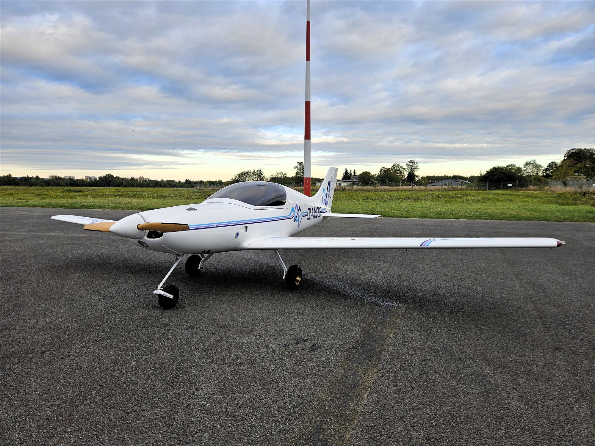 1997 Aero Designs Pulsar - Exterior