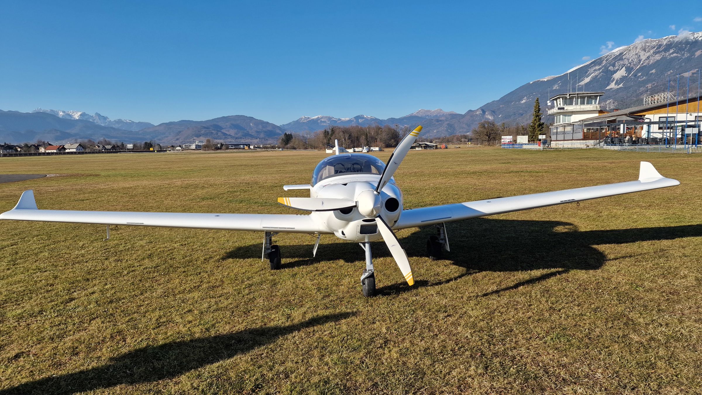 2024 Aerospool WT-9 RG - Exterior