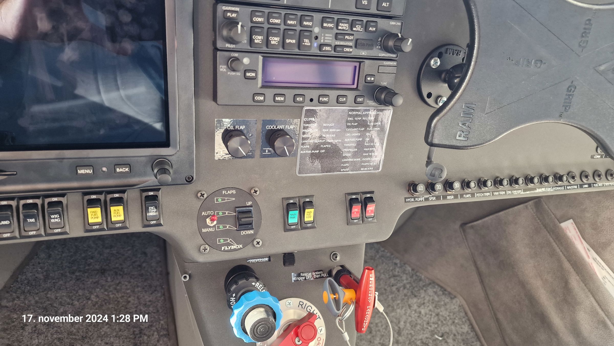 2024 Aerospool WT-9 RG - Interior