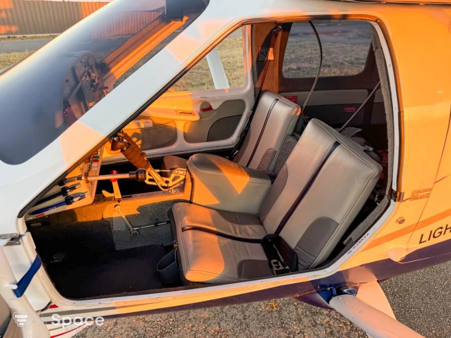 2011 Jabiru J230 - Interior