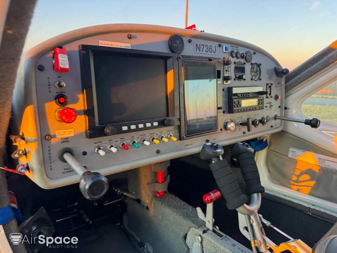 2011 Jabiru J230 - Interior