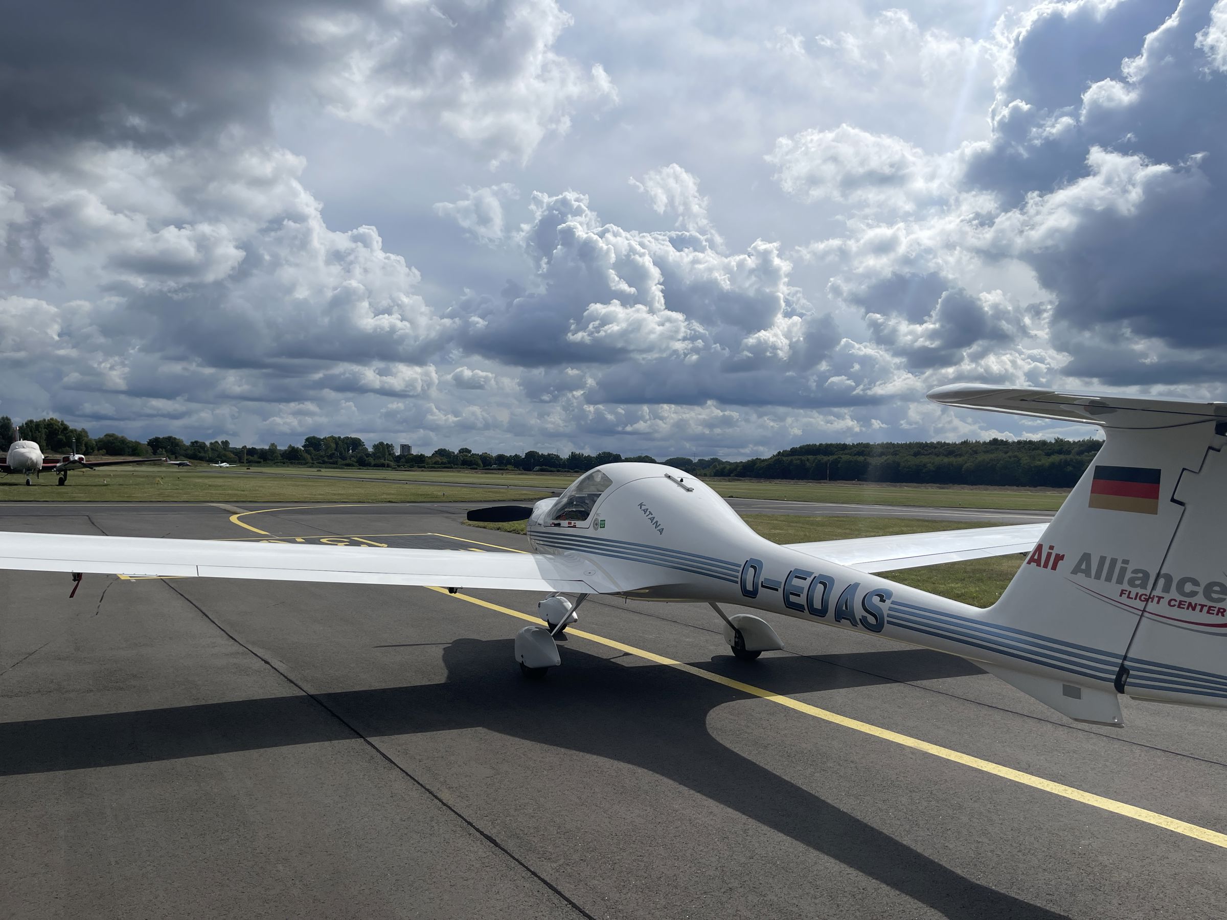 1996 Diamond DA20 Katana - Exterior