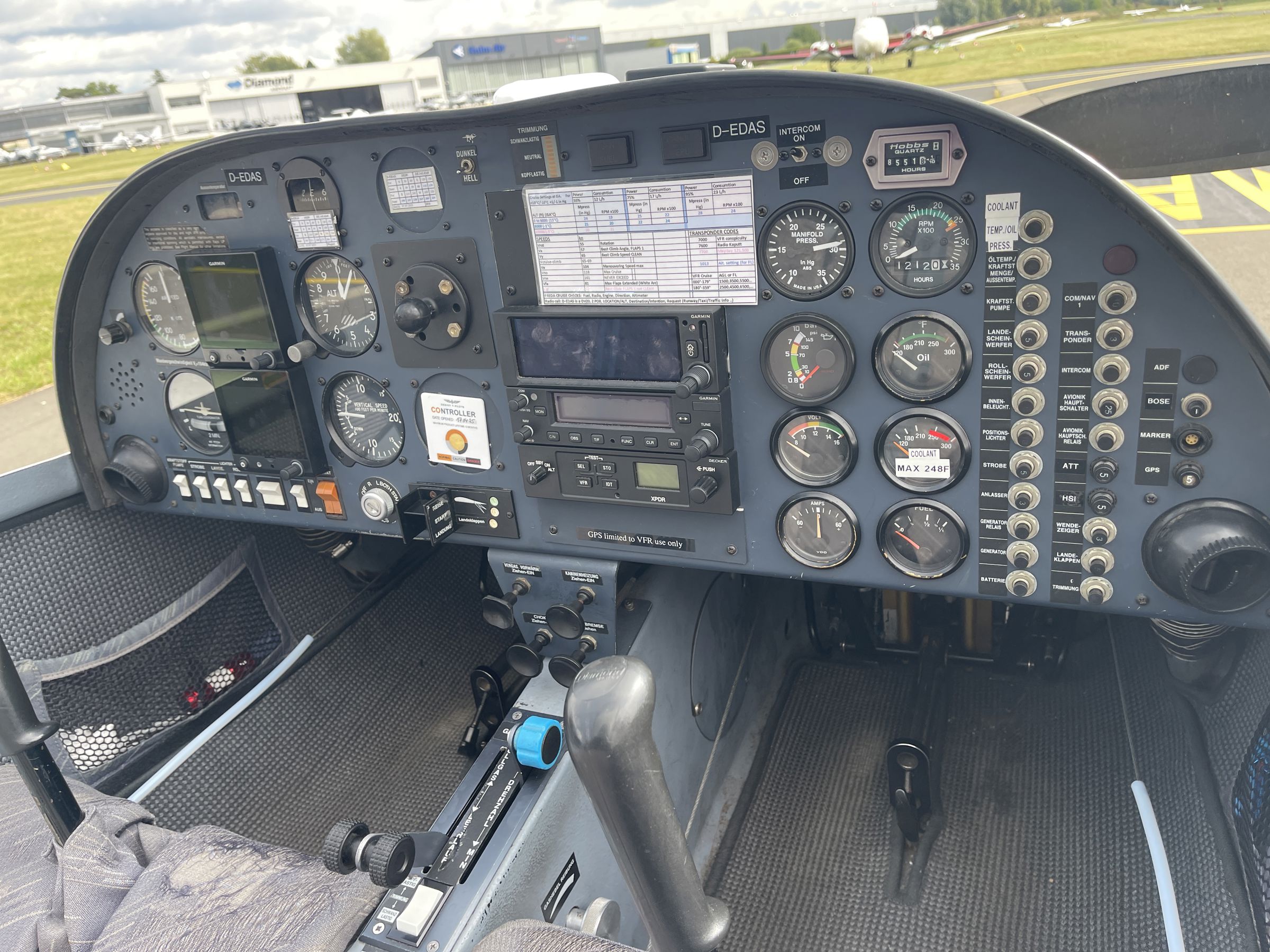 1996 Diamond DA20 Katana - Interior