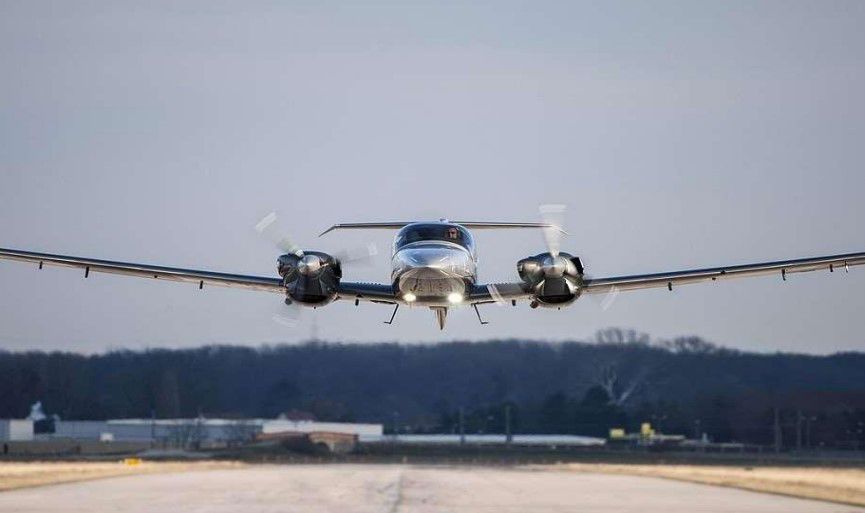 2023 Diamond DA42-VI