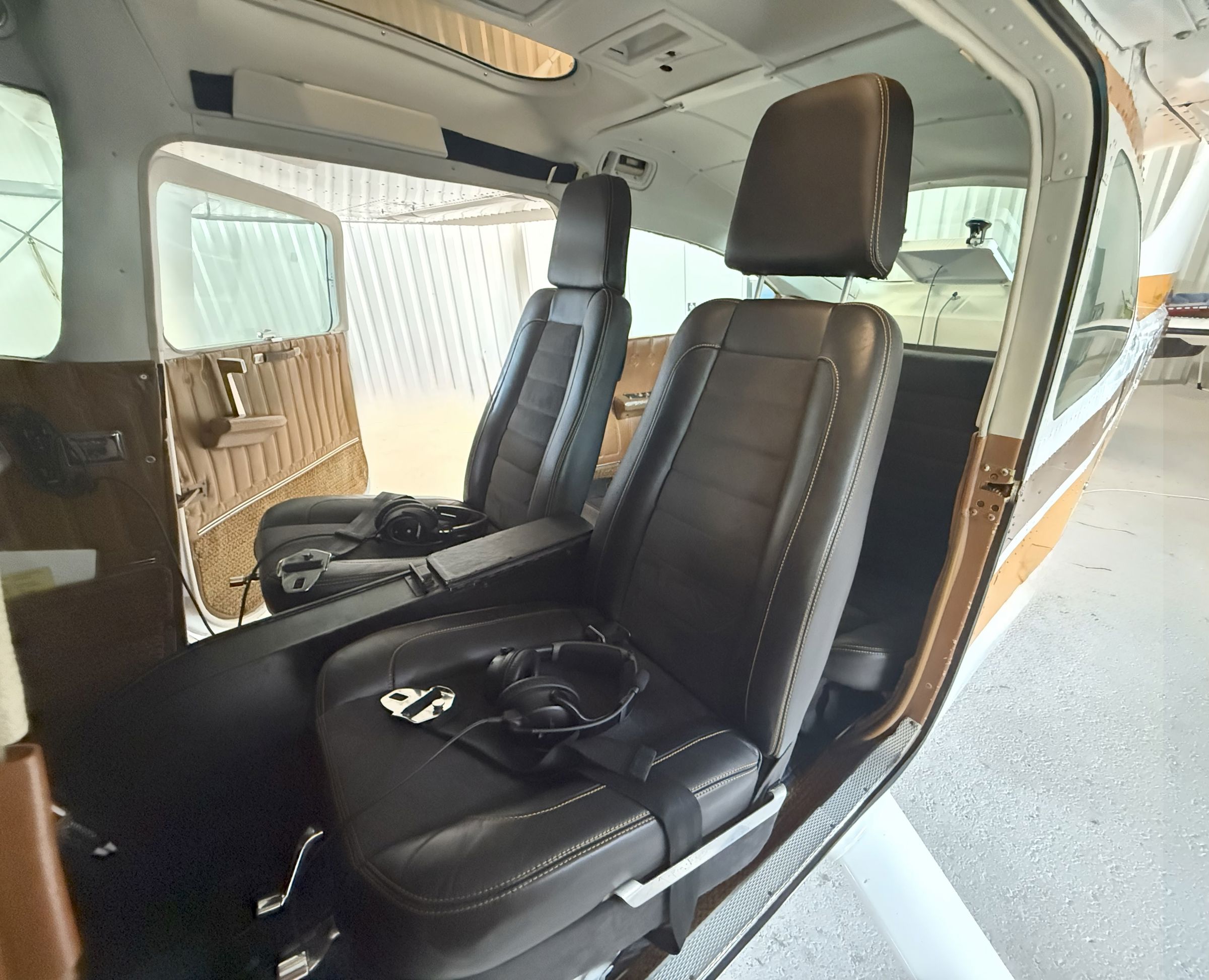 1980 Cessna (Reims) F182Q Skylane - Interior