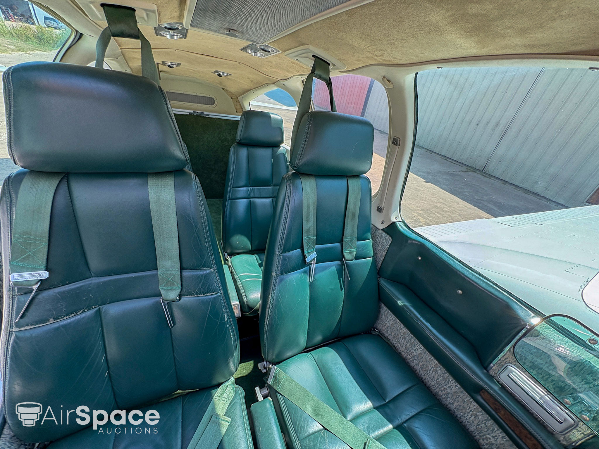 1973 Beechcraft T-24A Cochise - Interior
