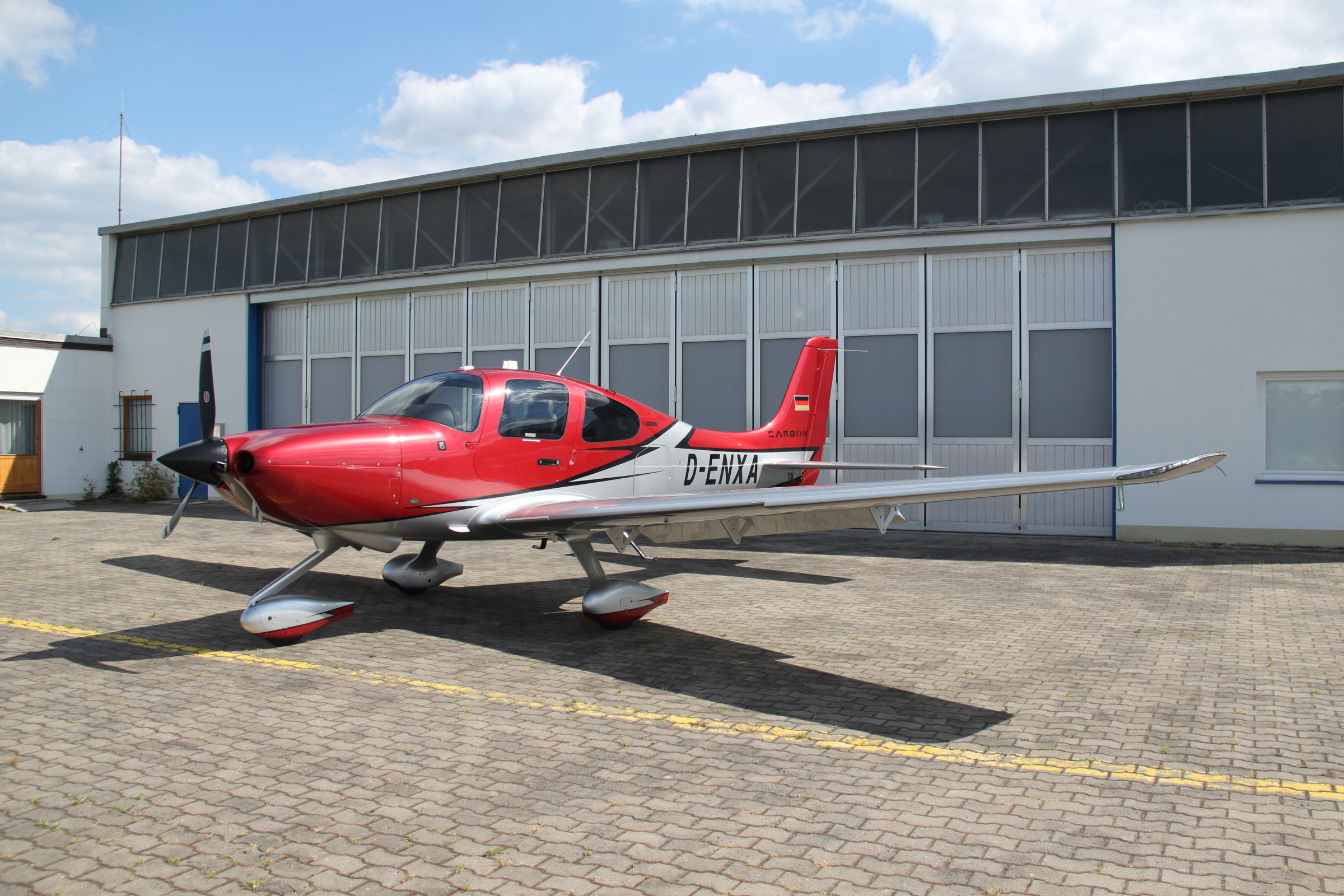 2022 Cirrus SR20 G6 - Exterior