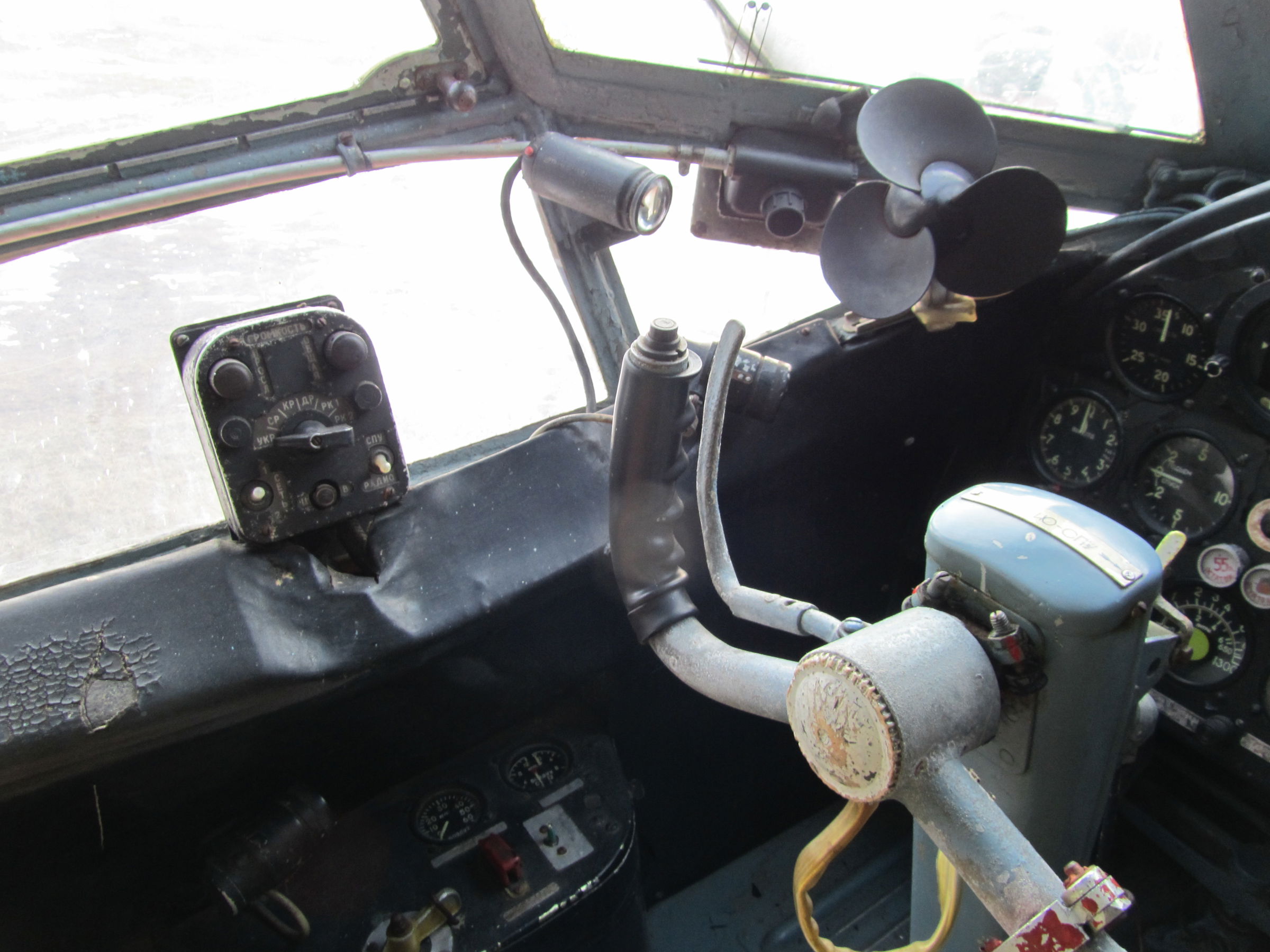 1967 Antonov An-2 - Interior
