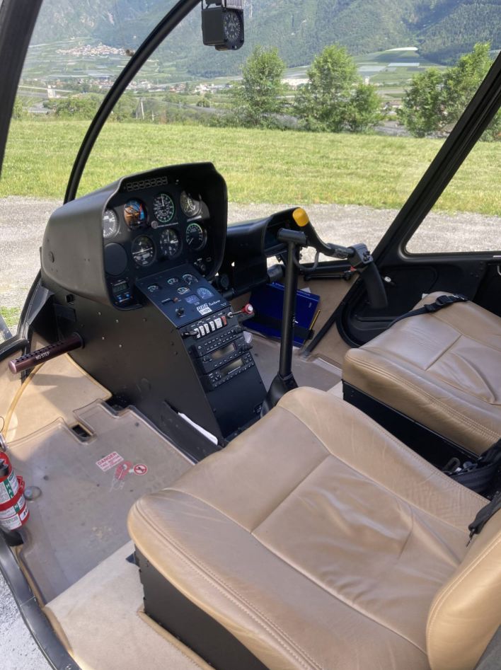 2014 Robinson R66 Turbine - Interior