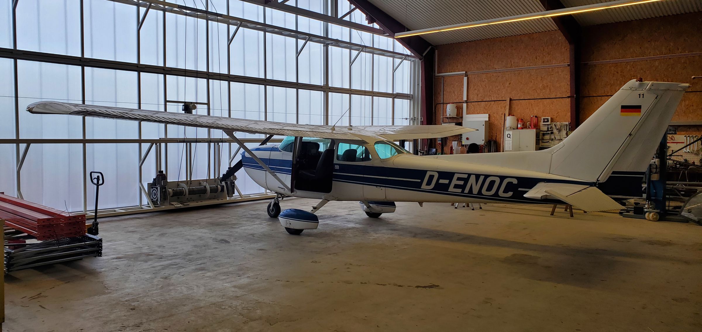 1979 Cessna 172N - Exterior