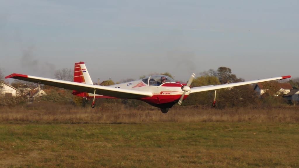 1986 Scheibe SF-25C Falke 2000 - Exterior