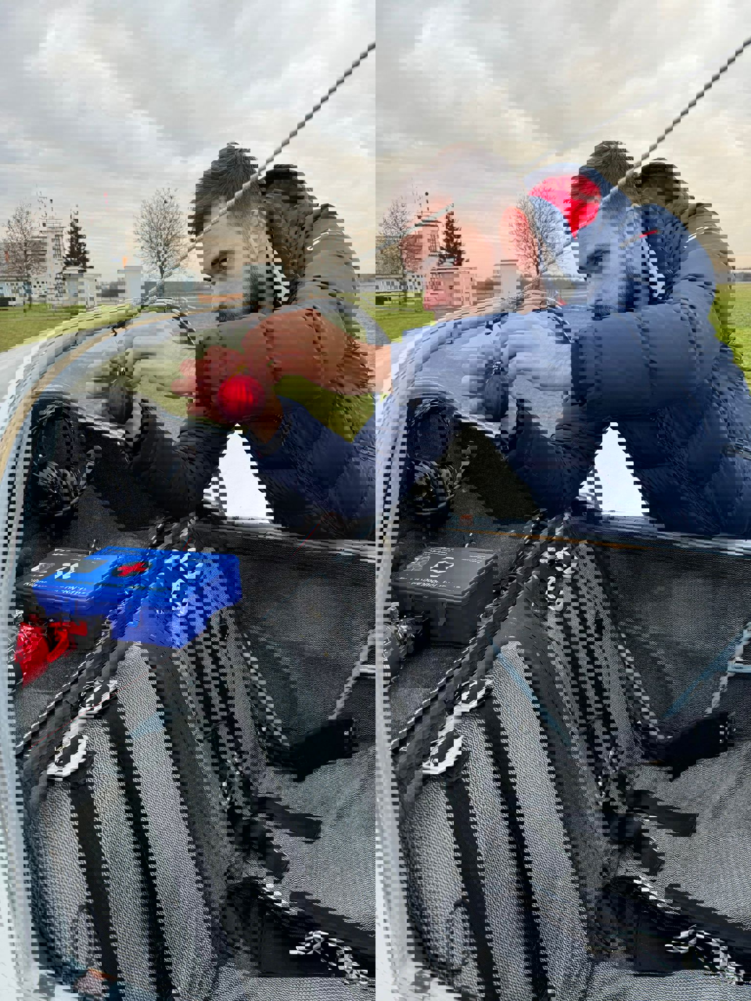 1986 Scheibe SF-25C Falke 2000 - Interior