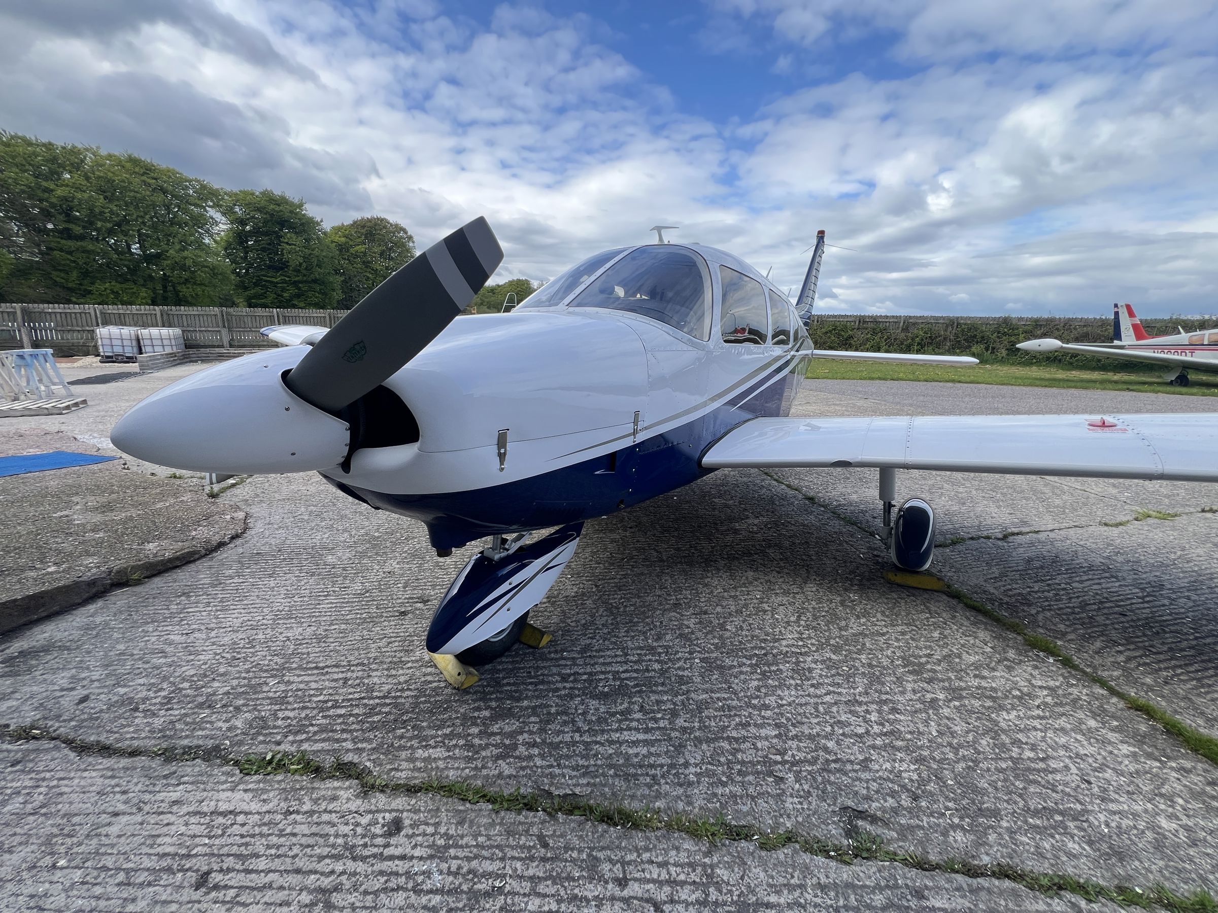 1976 Piper PA-28-181 Archer II - Exterior