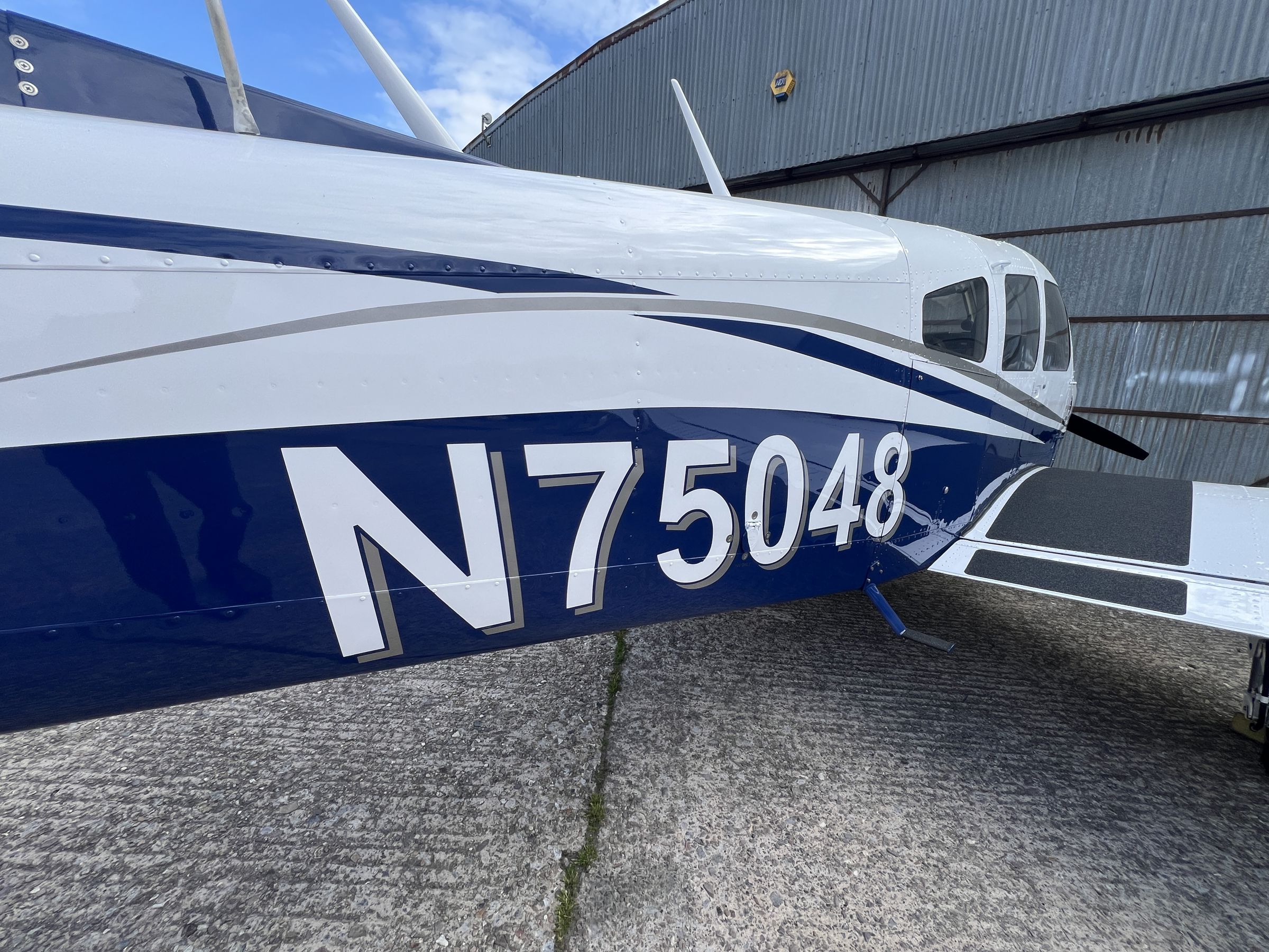 1976 Piper PA-28-181 Archer II - Exterior