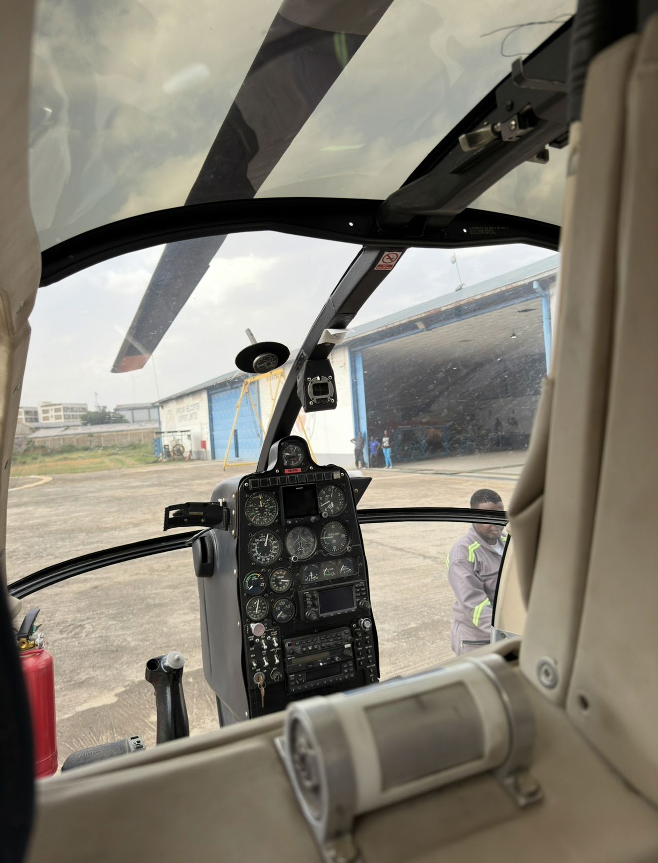 1982 Hughes 369 - Interior