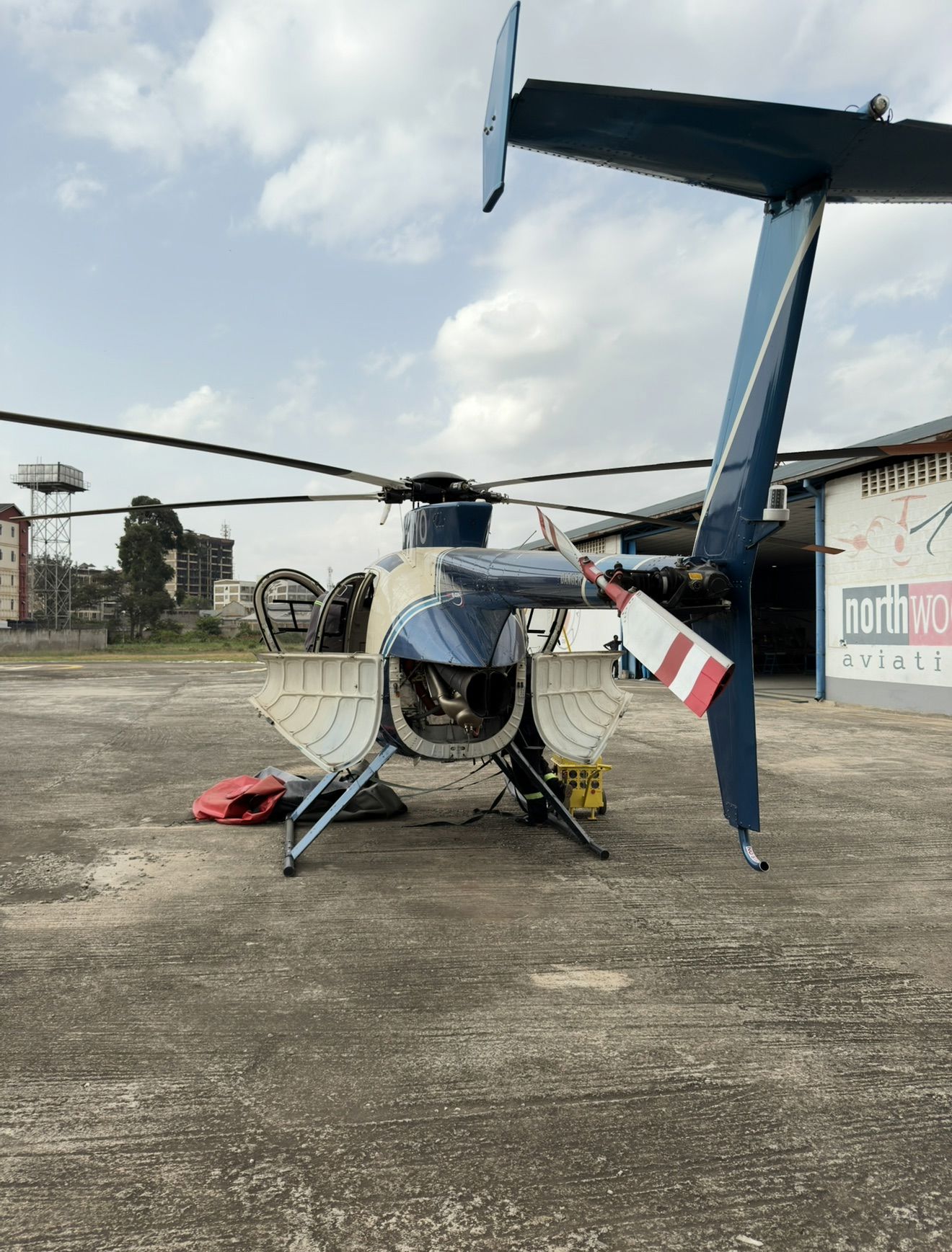 1982 Hughes 369 - Exterior