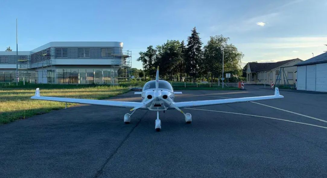 2018 Aerospool WT9 Dynamic LSA - Exterior
