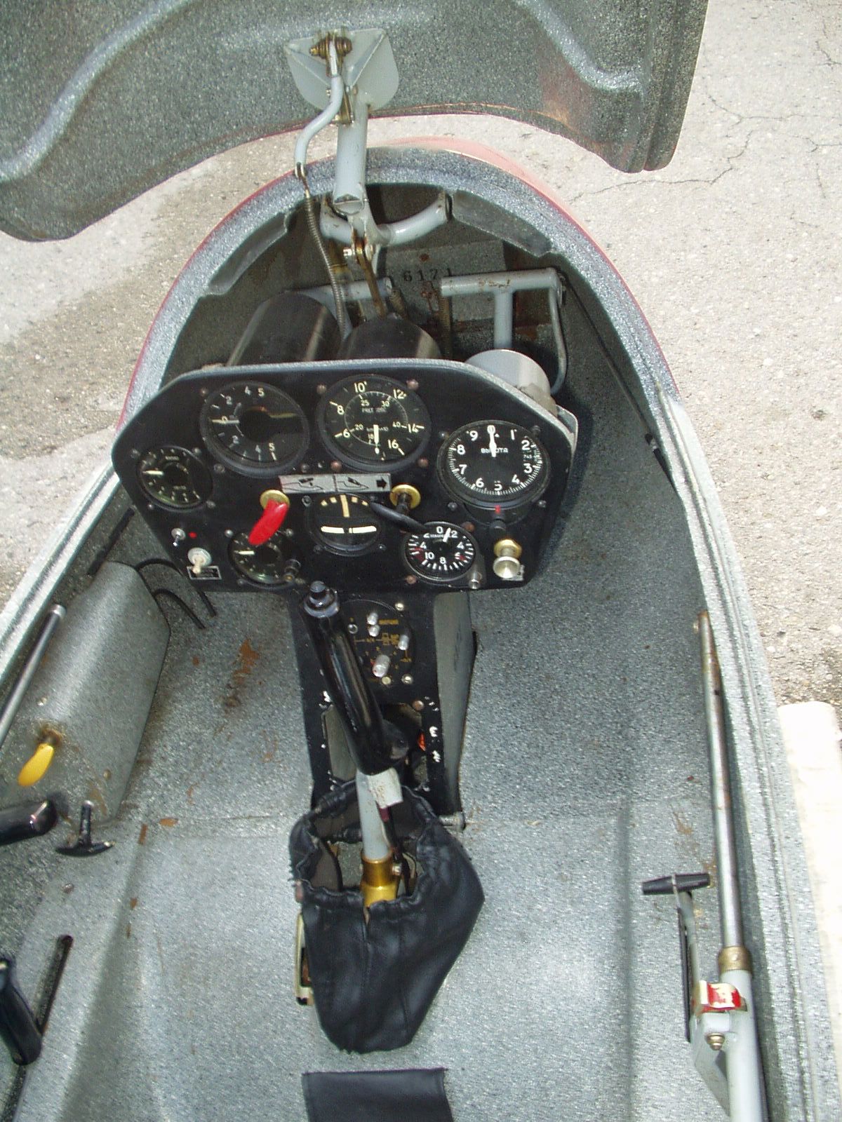 1990 Sportine Aviacija LAK12