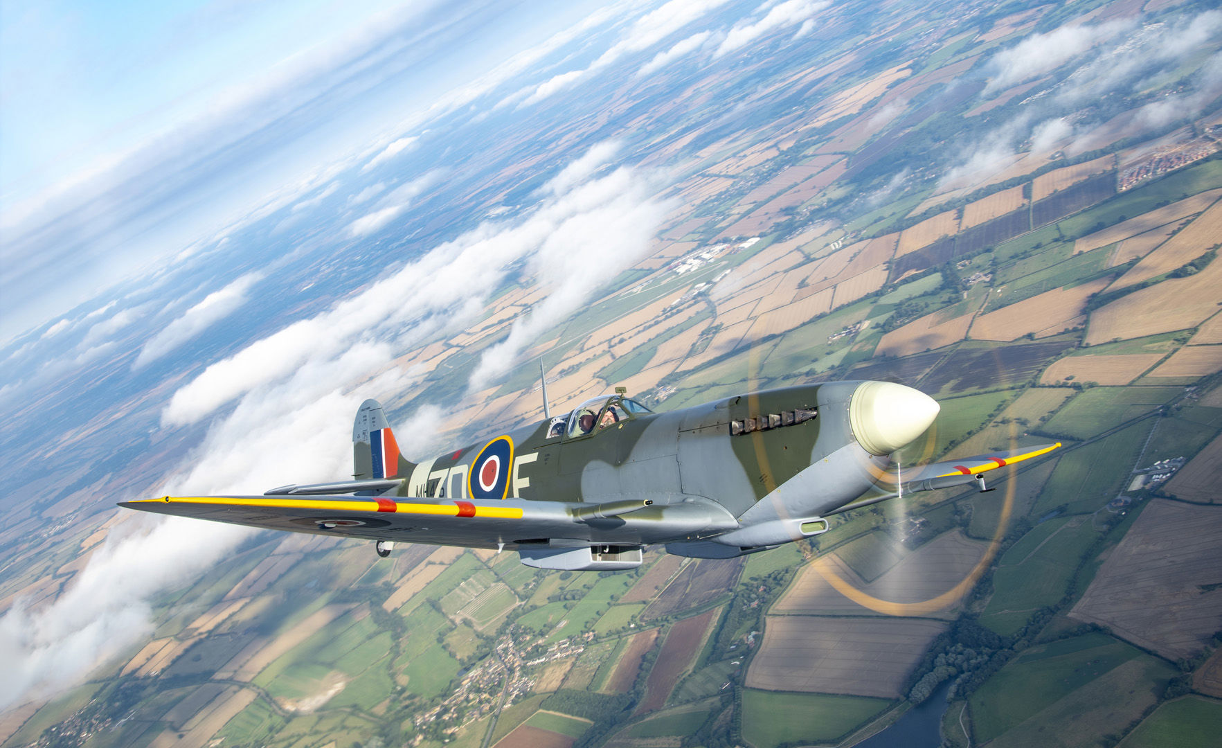 1943 Supermarine Spitfire Mk IX - Exterior
