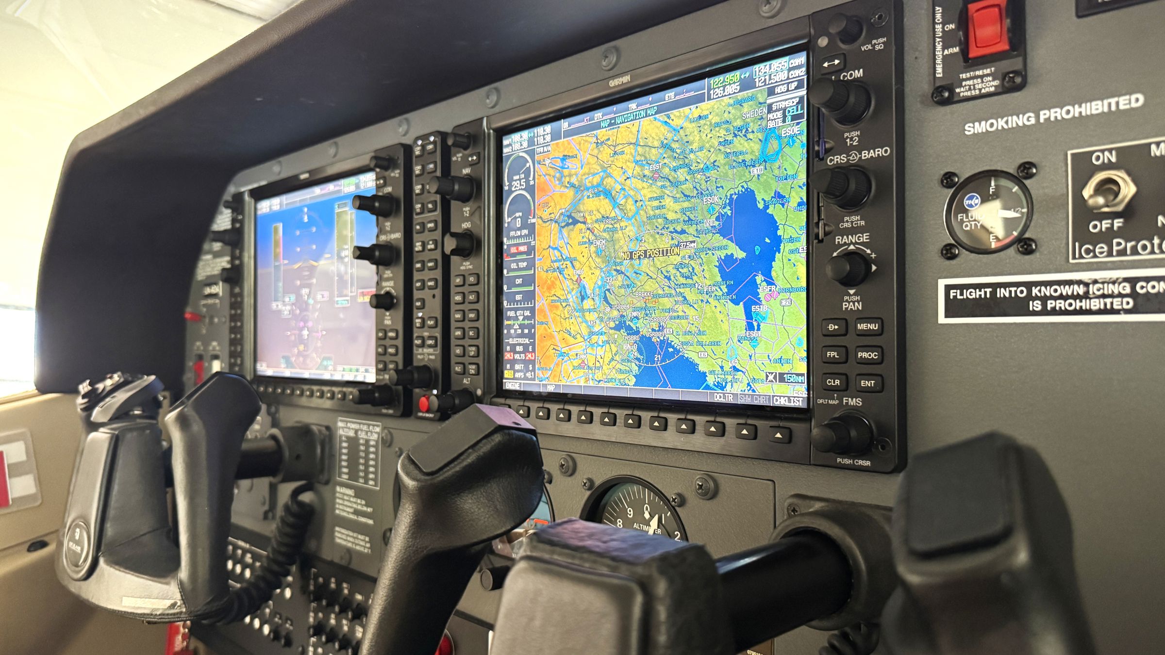 2007 Cessna 182T Skylane - Interior