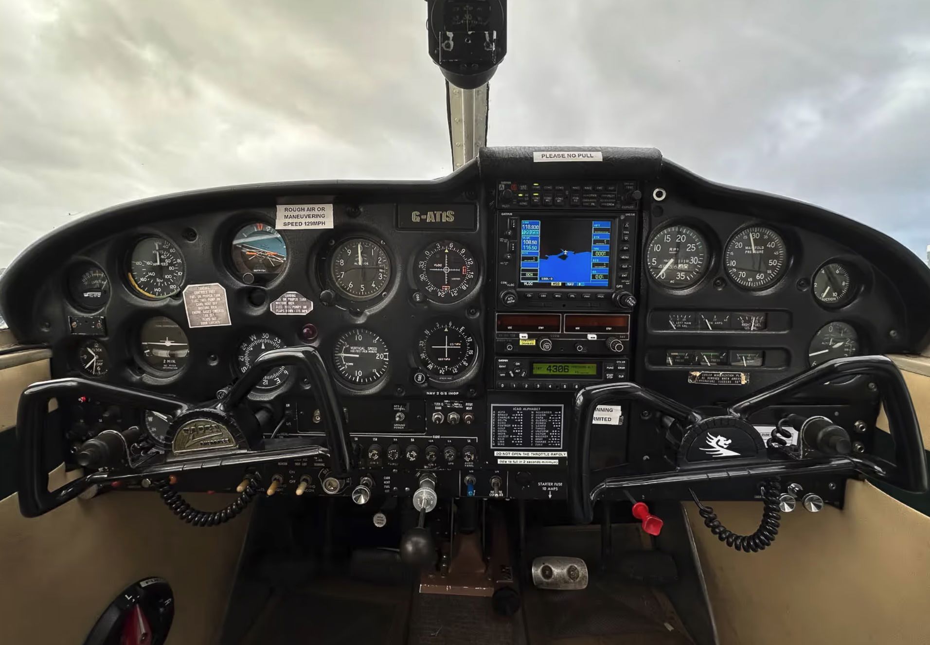 1965 Piper PA-28-160 Cherokee - Interior