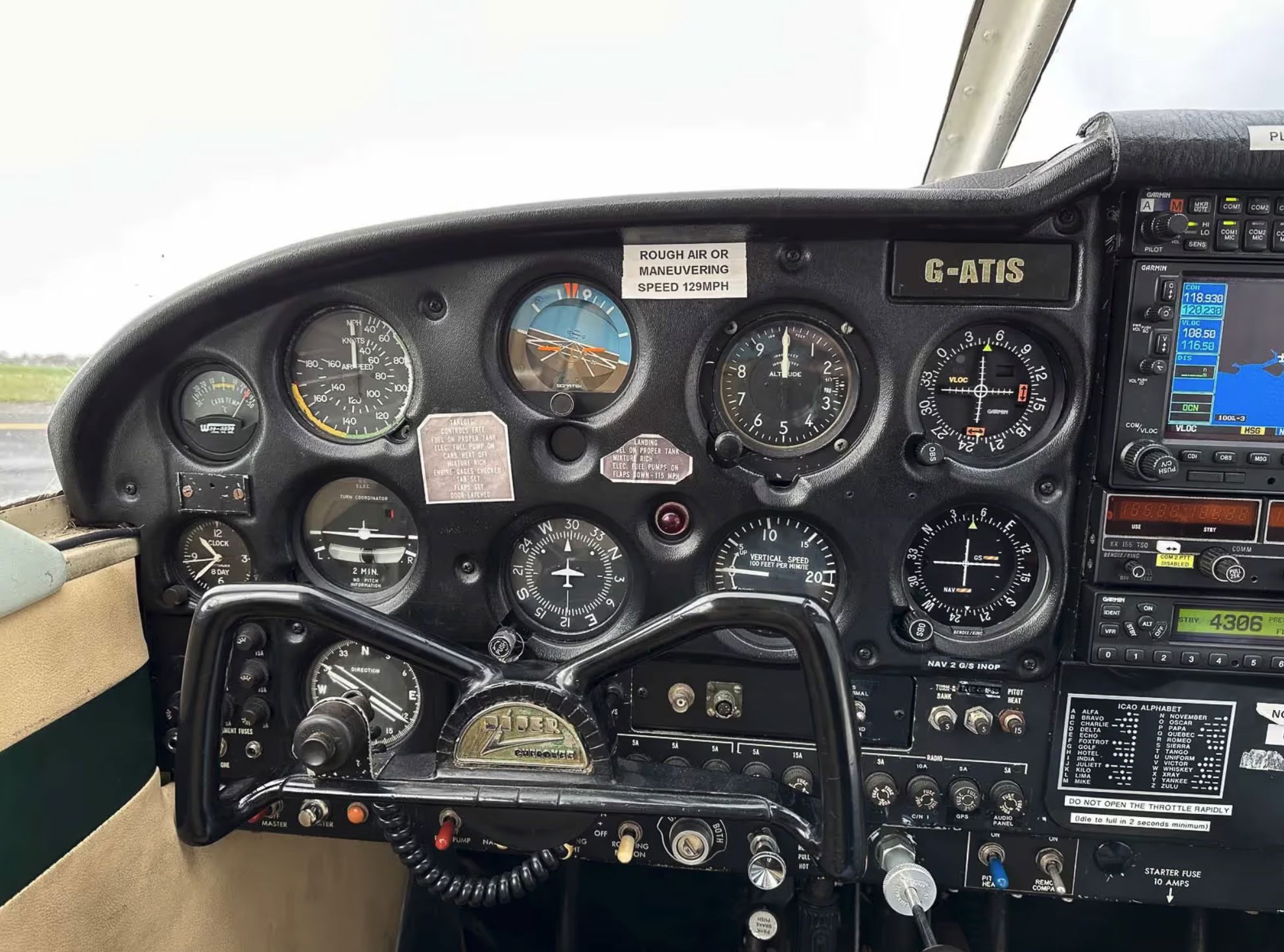 1965 Piper PA-28-160 Cherokee - Interior