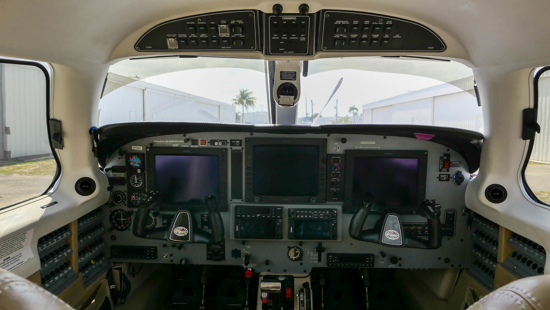 2008 Piper PA-46-500TP M500 Meridian - Interior