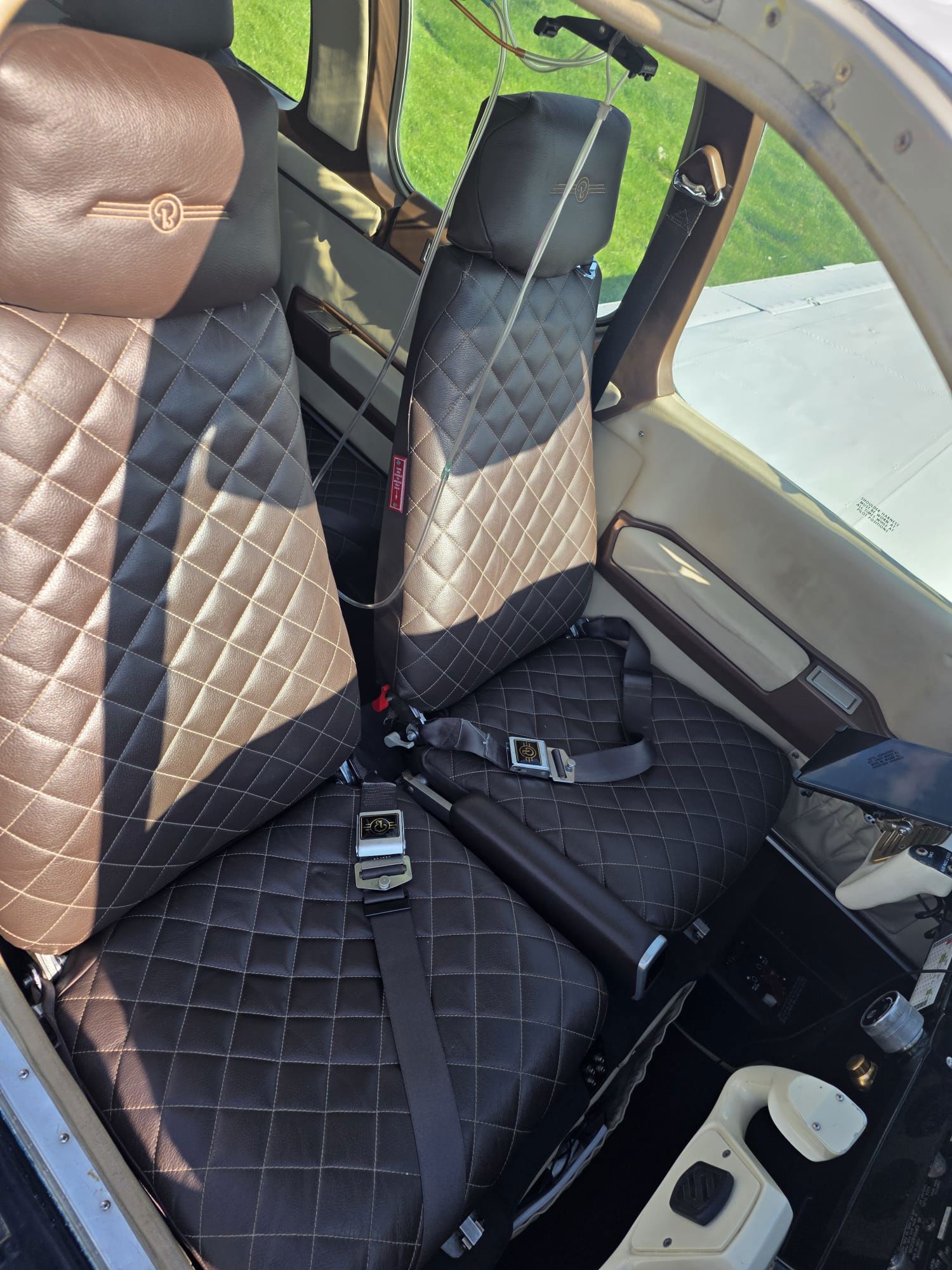 1980 Beech A36 Bonanza - Interior