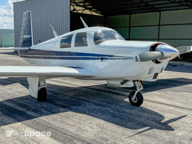 1975 Mooney M20C