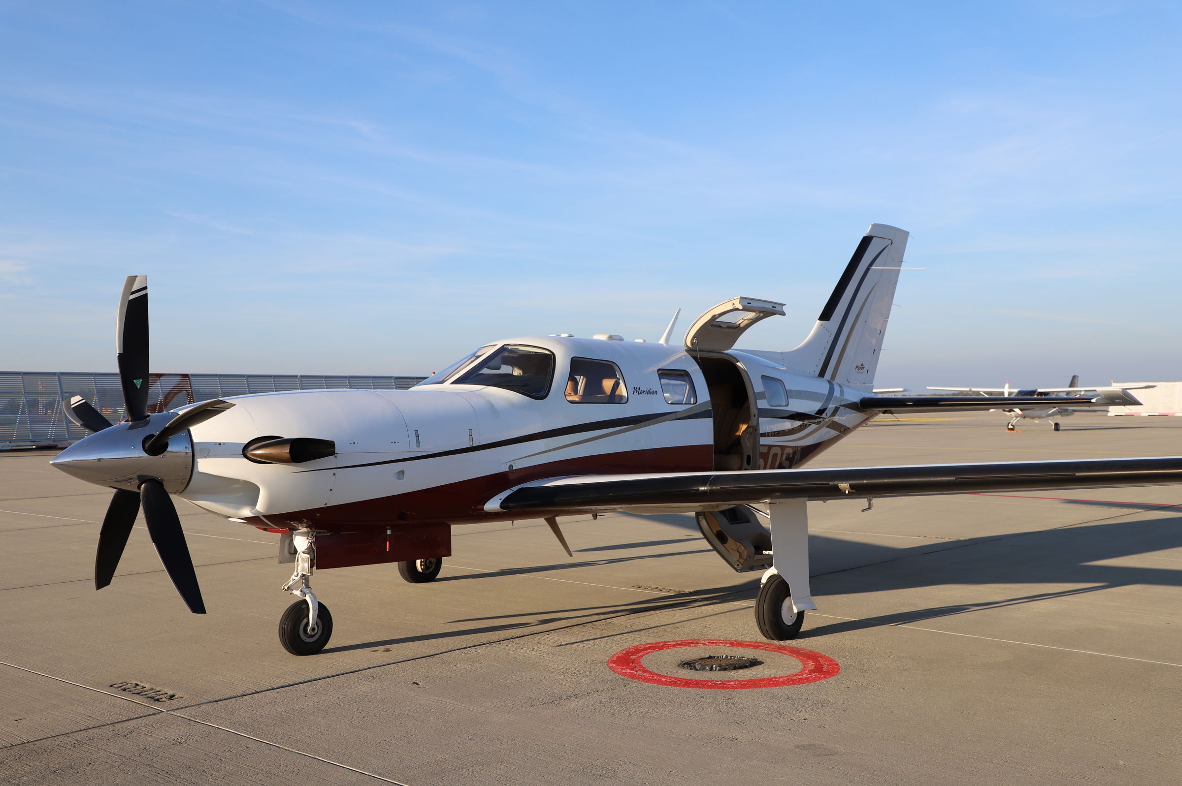 2000 Piper PA-46-500TP Malibu Meridian - Exterior