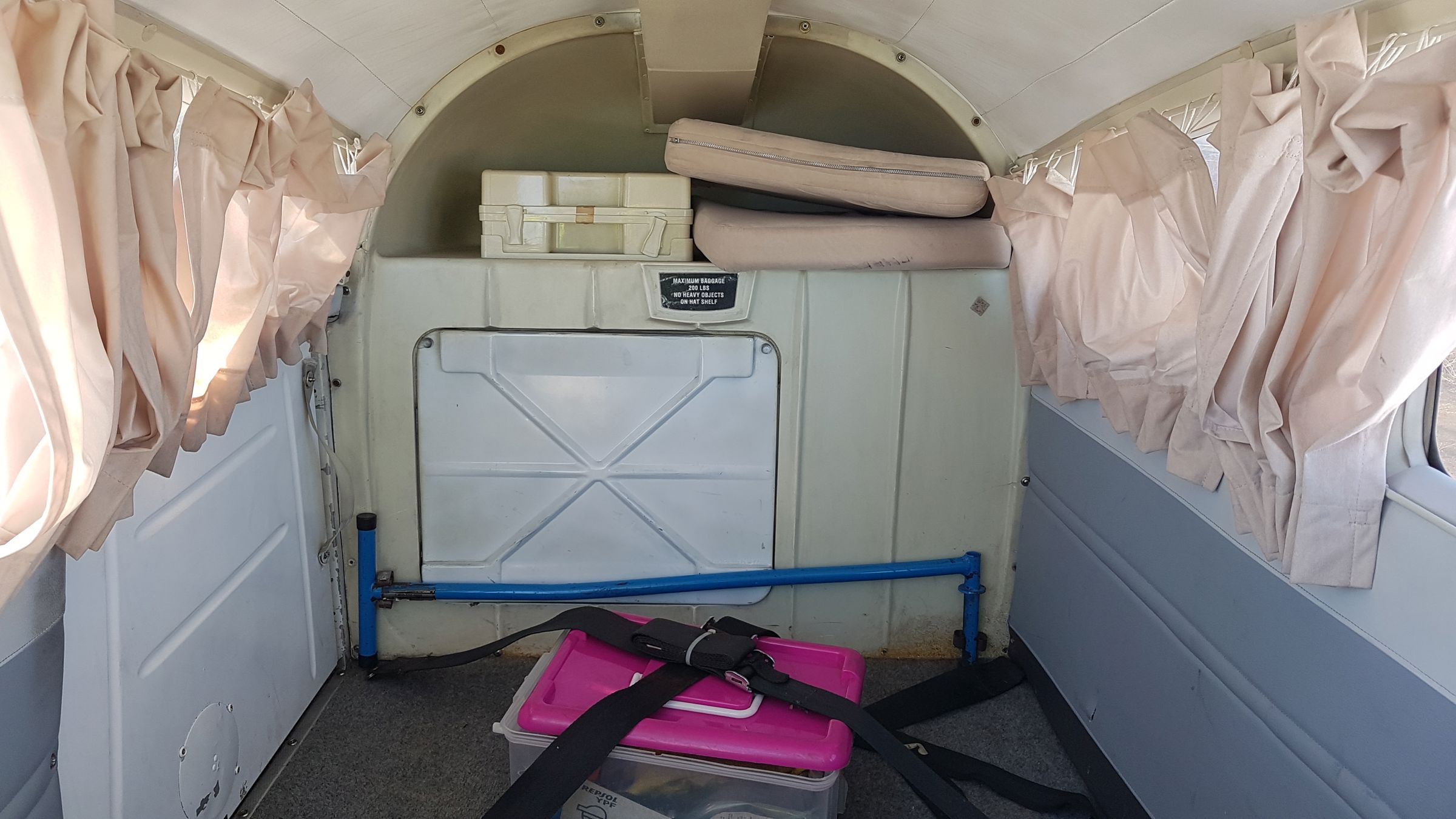 1979 Piper PA-28RT-201 Arrow IV - Interior