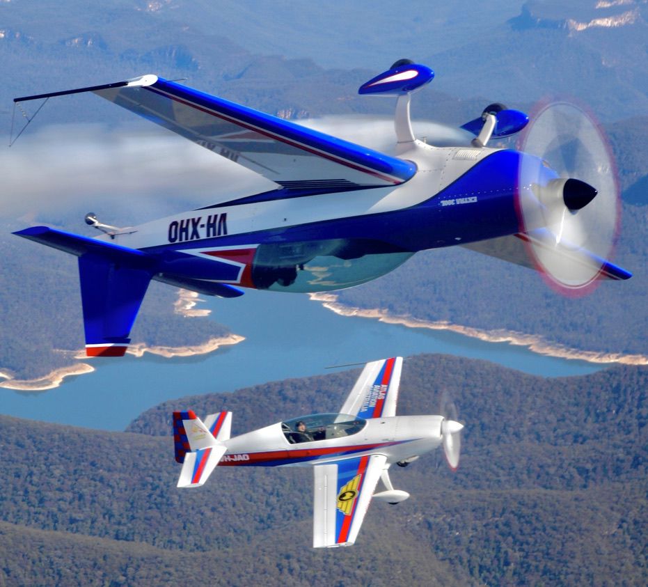 1996 Extra EA-300 L