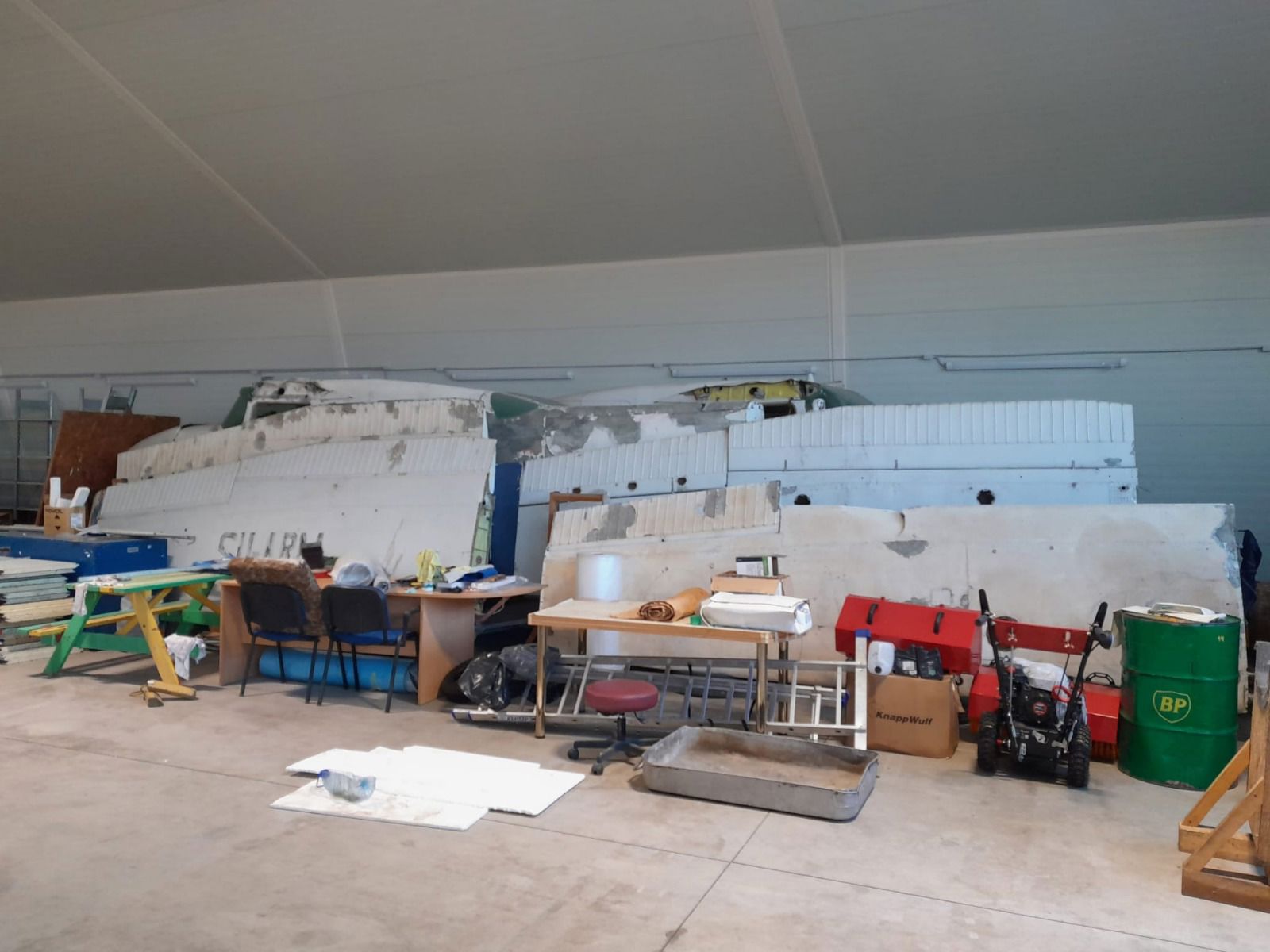 1969 Cessna 207 Skywagon - Exterior