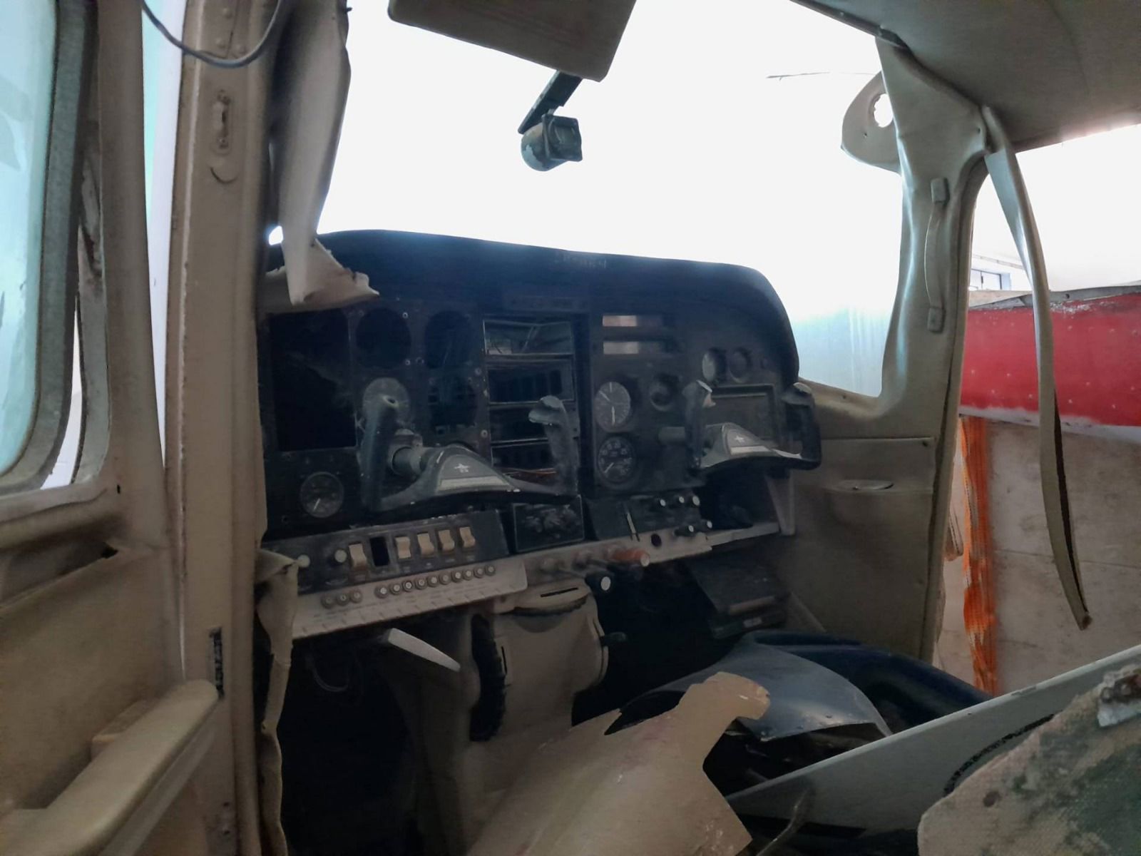 1969 Cessna 207 Skywagon - Interior