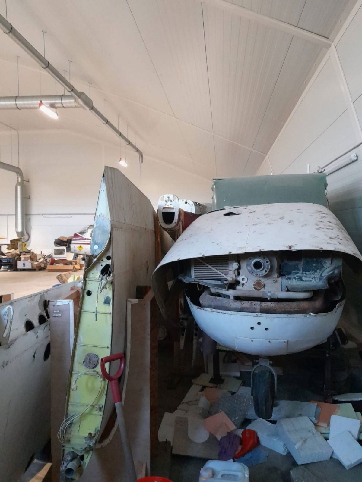 1969 Cessna 207 Skywagon - Exterior