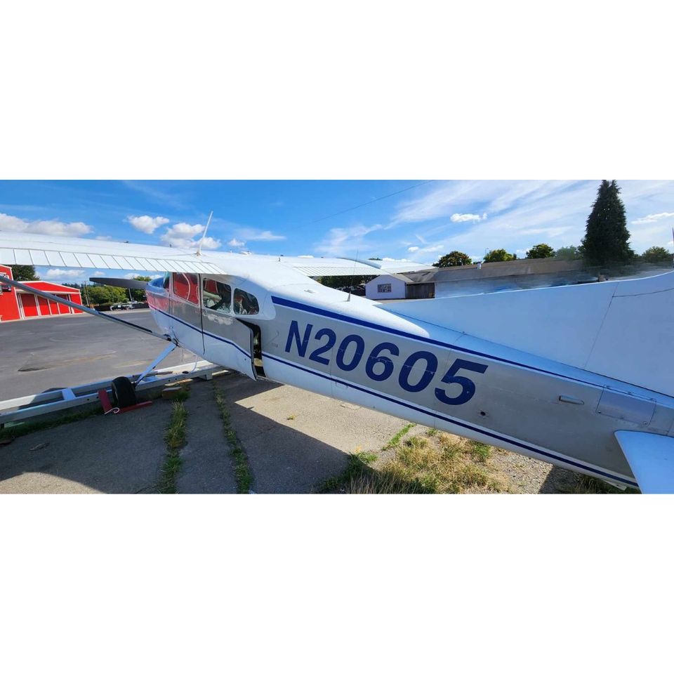 1981 Cessna 180K Skywagon - Exterior