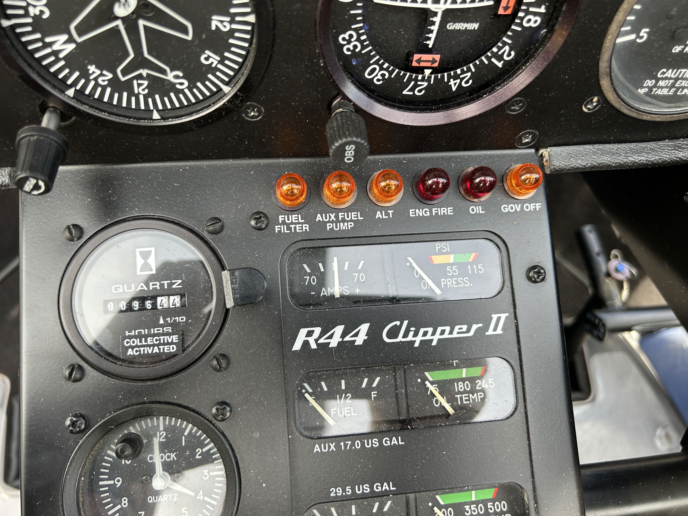 2010 Robinson R44 Clipper II - Interior