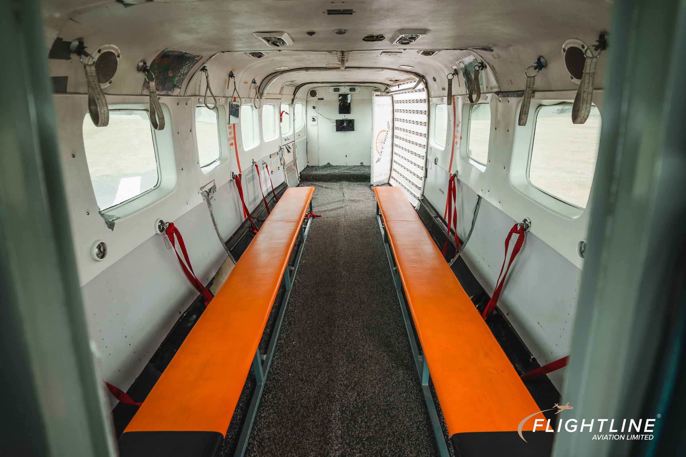 1997 Cessna 208 Supervan 900 - Interior