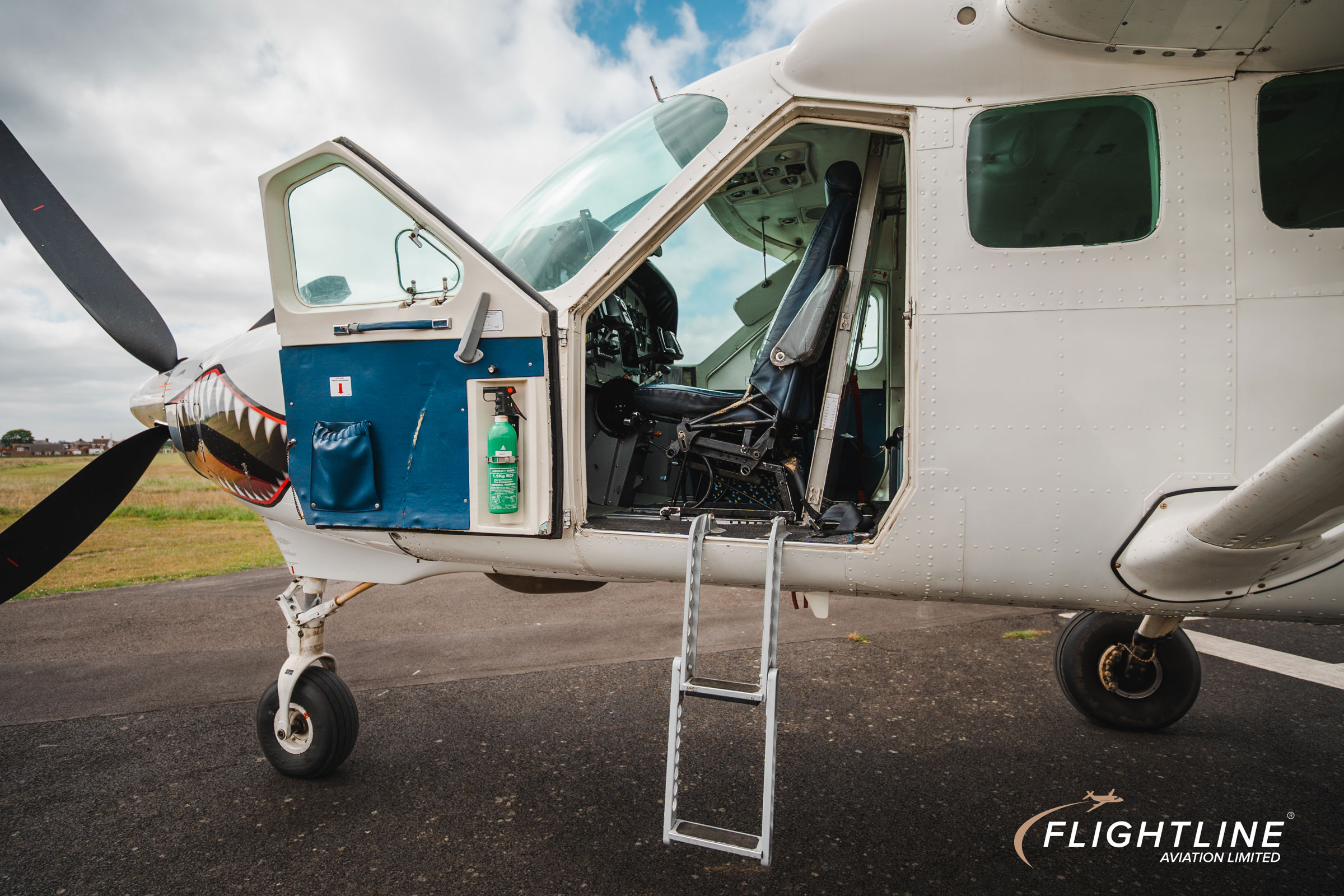 1997 Cessna 208 Supervan 900 - Interior