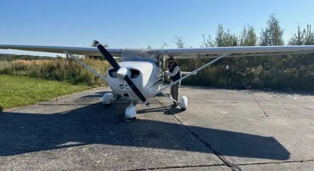 1979 Cessna 172N - Exterior