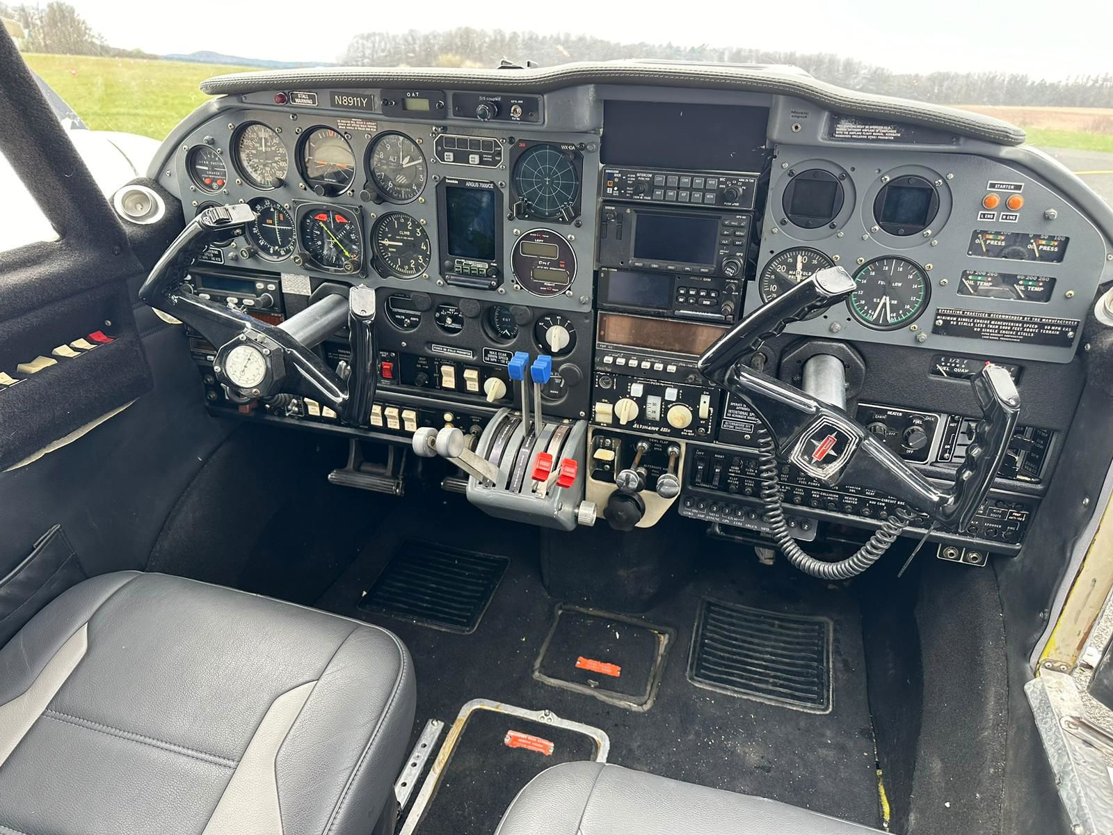 1970 Piper PA-30 Twin Comanche - Interior