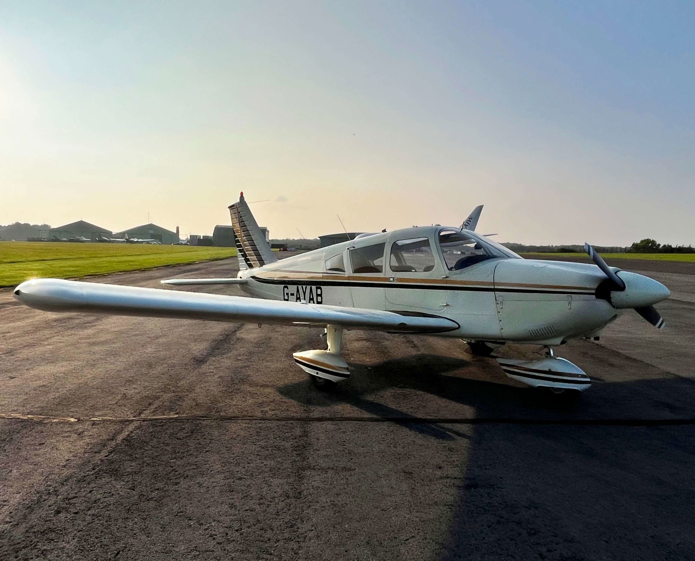 1970 Piper PA-28-180 Cherokee - Exterior