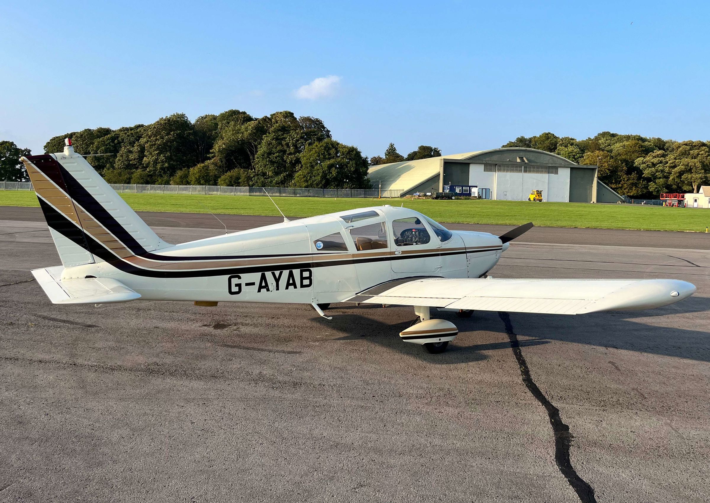 1970 Piper PA-28-180 Cherokee - Exterior