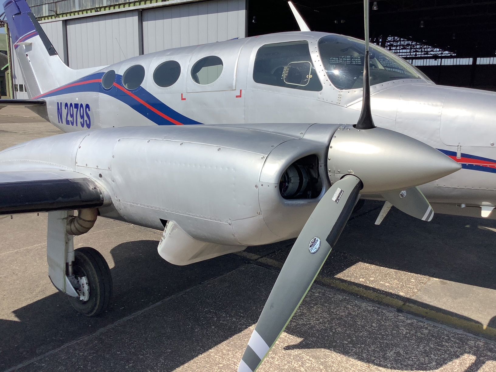 1967 Cessna 411A - Exterior