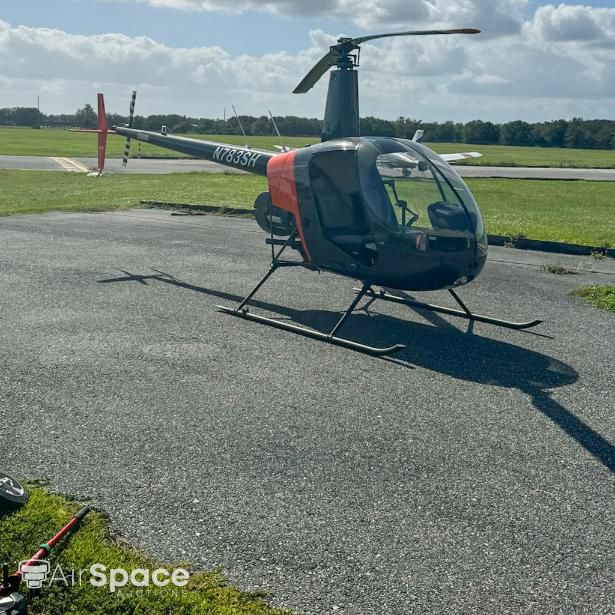 2004 Robinson R22