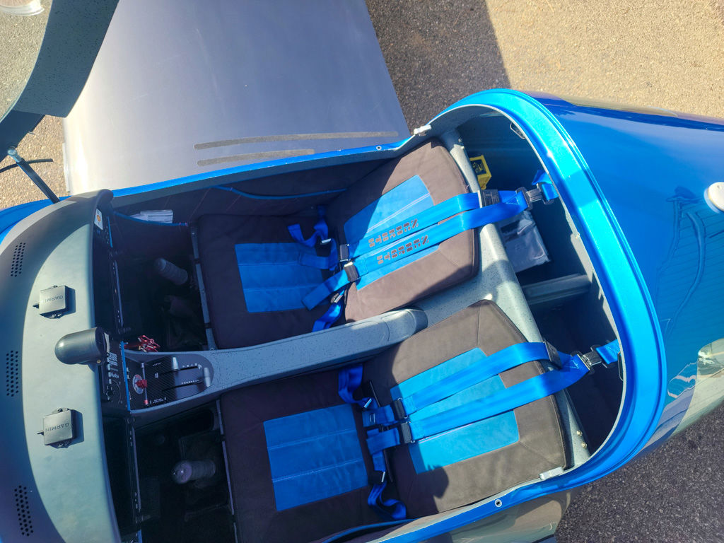 2023 JMB VL-3 RG 912ULS - Interior