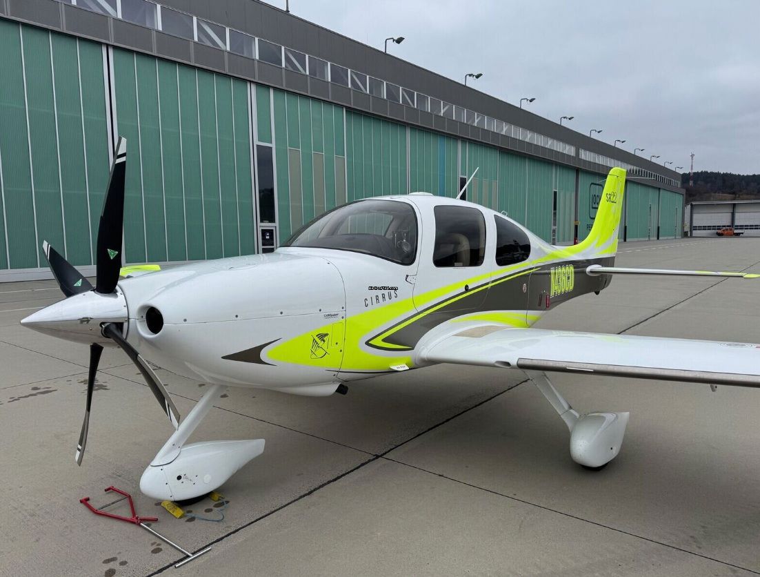2005 Cirrus SR22 G2 - Exterior